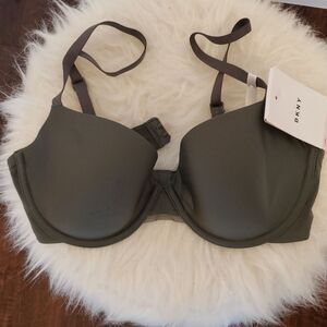 DKNY 32 D t shirt bra